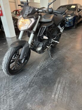 YAMAHA MT125